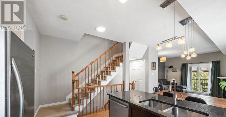 343-49 Jardin Private, Ottawa, ON, K1K 2V8 - 10