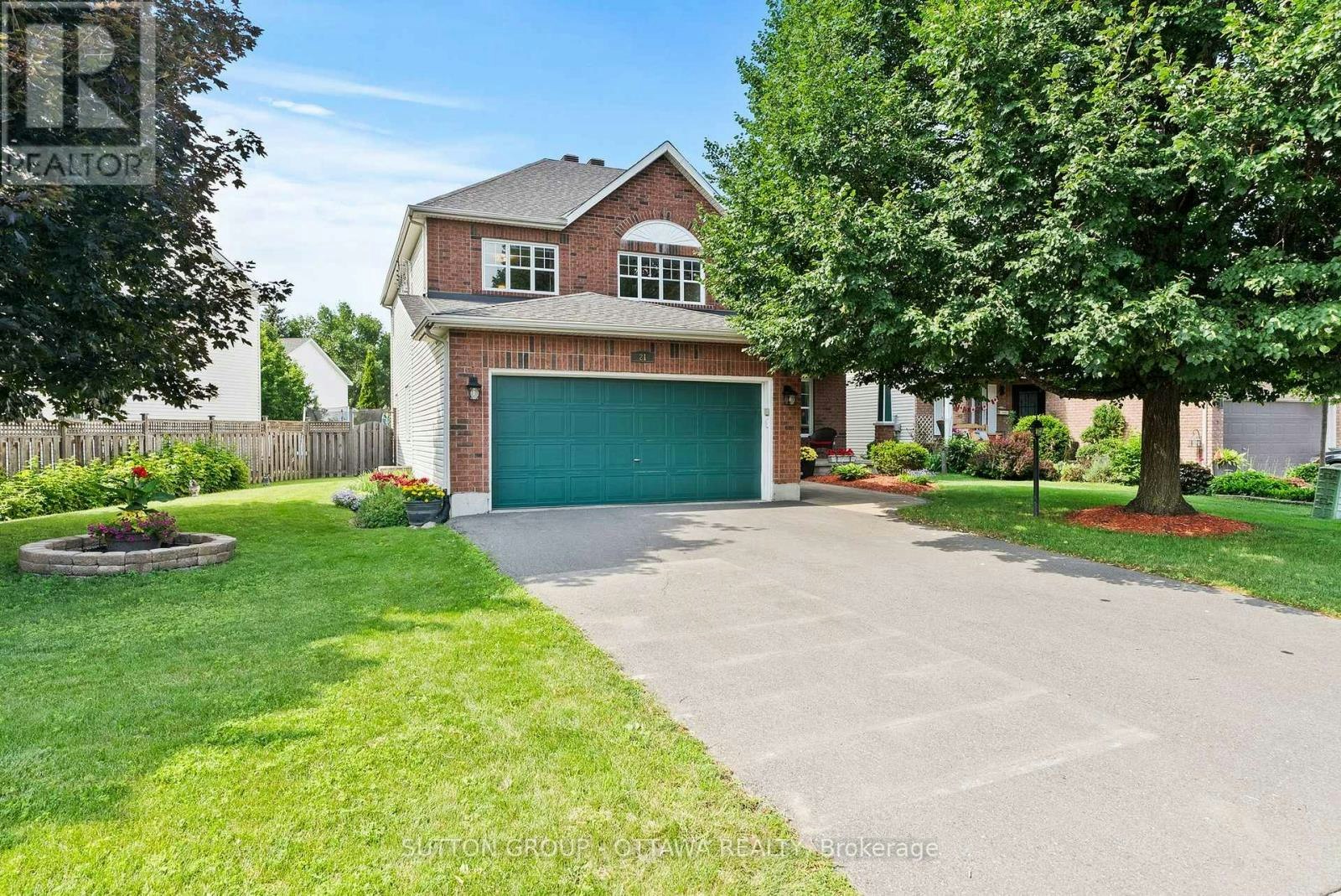 21 Avonmore Crescent, Ottawa, ON, K2G 6J7