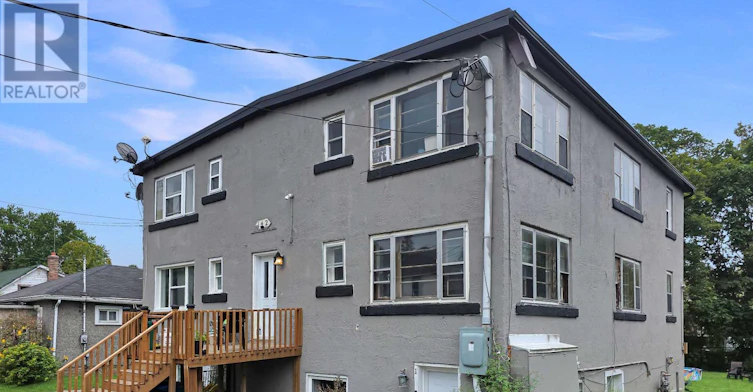3-142 Brock Street, Brockville, ON, K6V 4G4 - 3