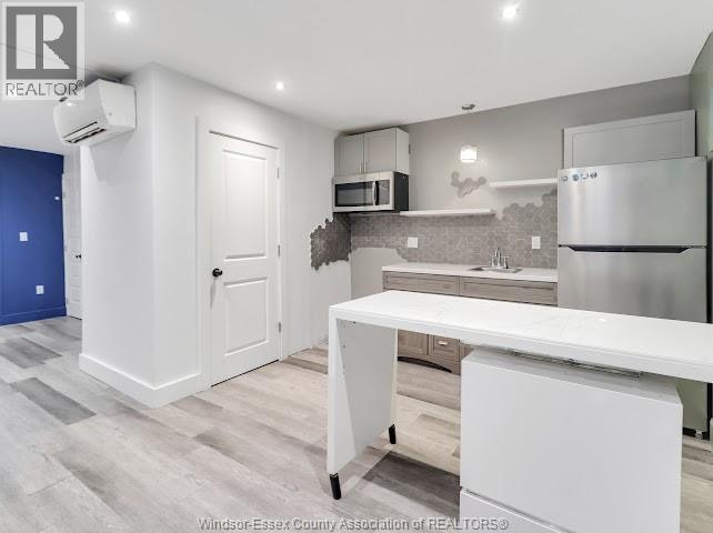 REAR-324 Pierre, Windsor, ON, N9A 2J8 - 7