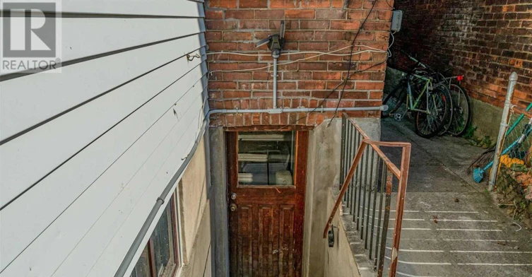LOWER-604 Ossington Avenue, Toronto, ON, M6G 3T5 - 13