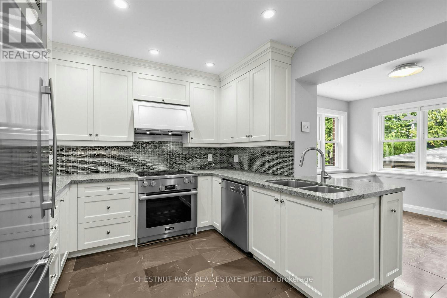 101 Garfield Avenue, Toronto, ON, M4T 1G2 - 5