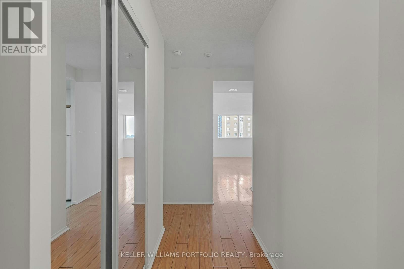 810-2460 Eglinton Avenue E, Toronto, ON, M1K 5J7 - 3