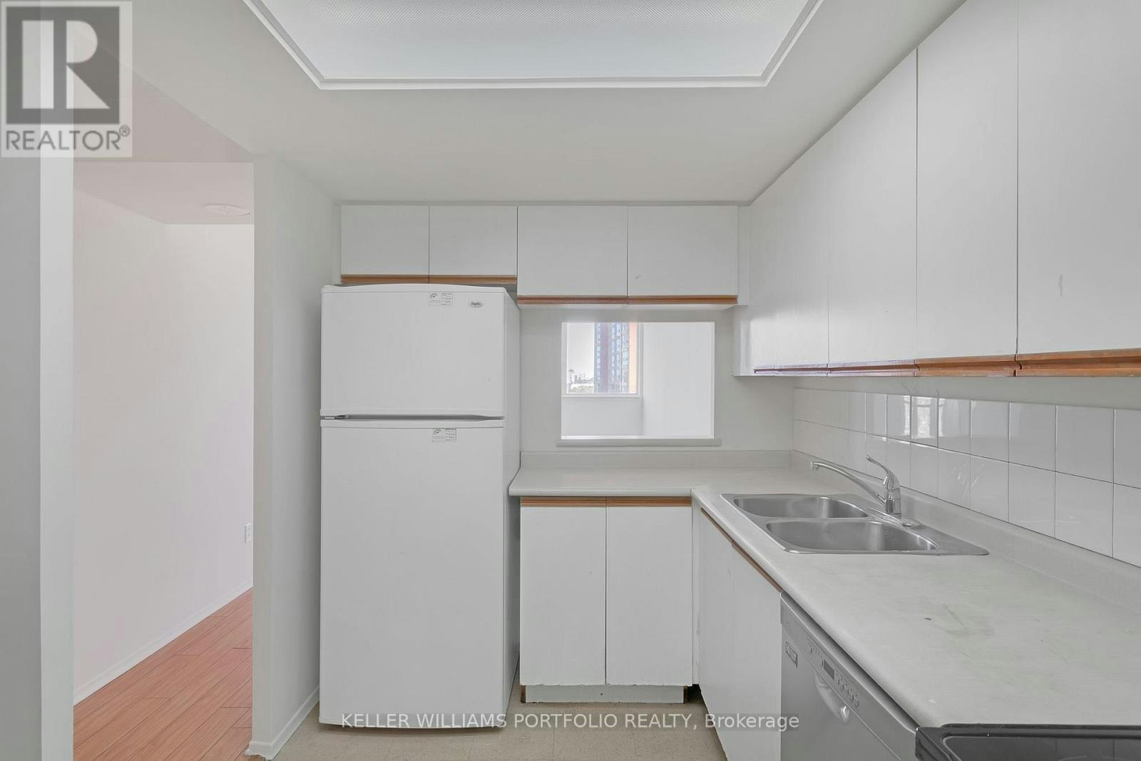 810-2460 Eglinton Avenue E, Toronto, ON, M1K 5J7 - 9