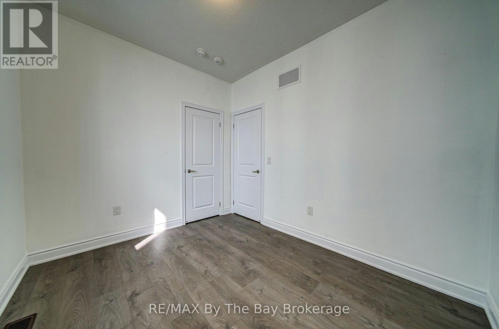 15 Union Boulevard, Wasaga Beach, ON, L9Z 0M6 - 20