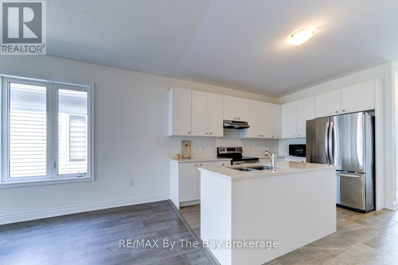 15 Union Boulevard, Wasaga Beach, ON, L9Z 0M6 - 6