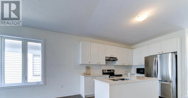 15 Union Boulevard, Wasaga Beach, ON, L9Z 0M6 - 6