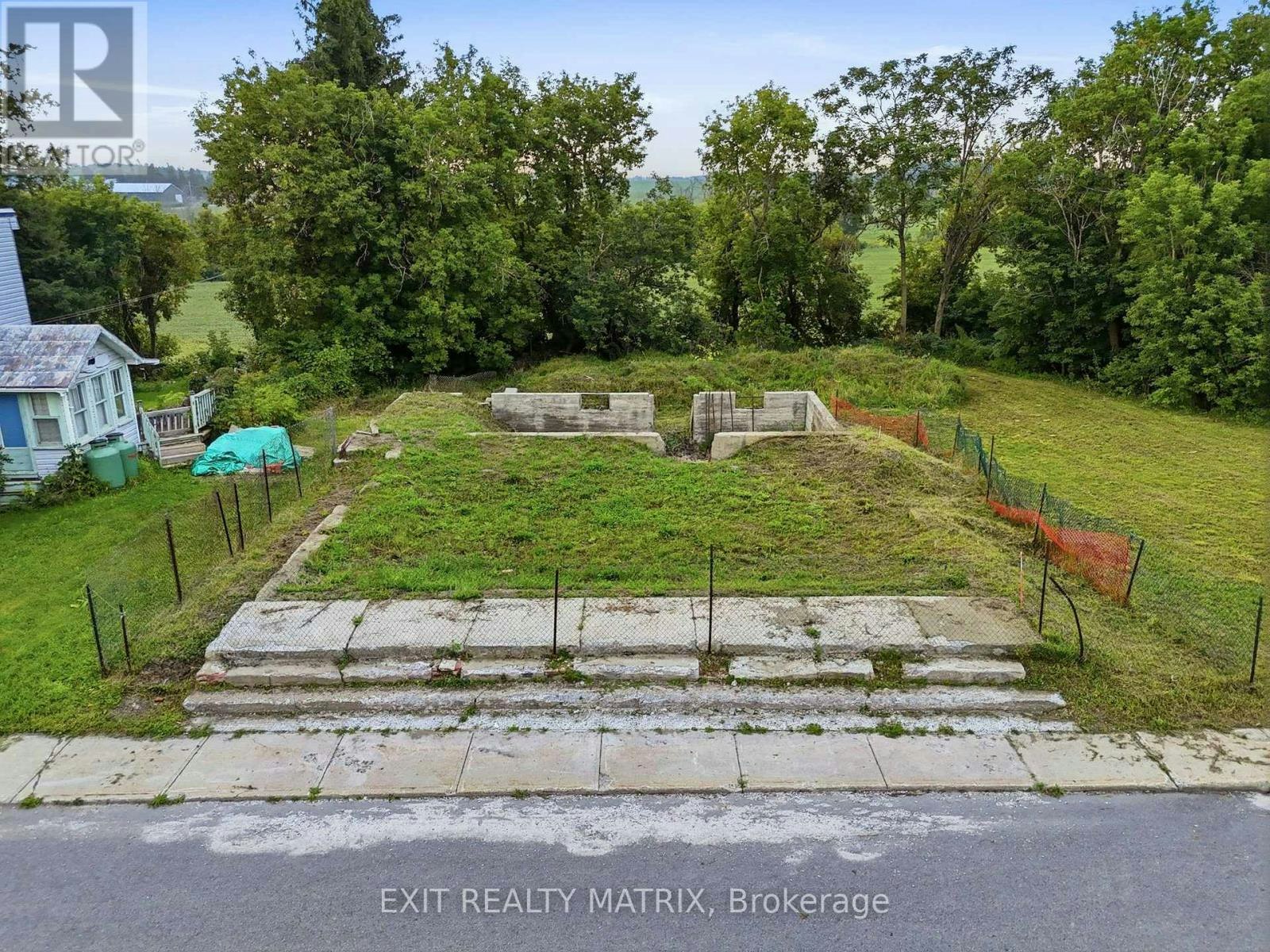 21924 Laggan Glenelg Road, Alexandria, ON, K0B 1E0