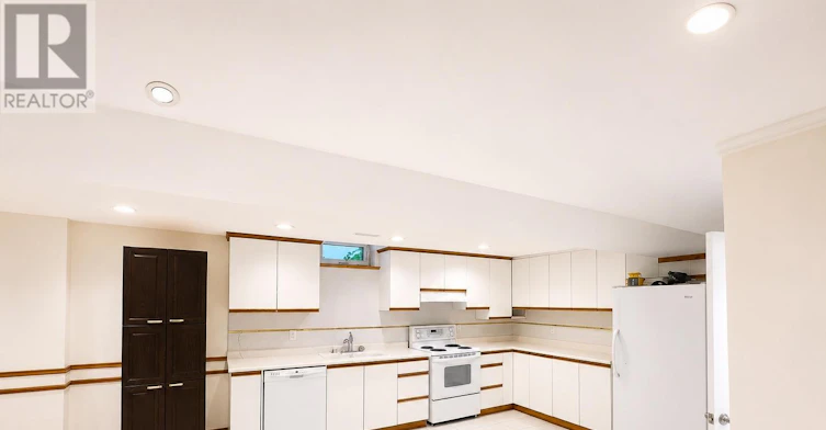 BSMT-300 Belview Avenue, Vaughan, ON, L4L 7V7 - 4