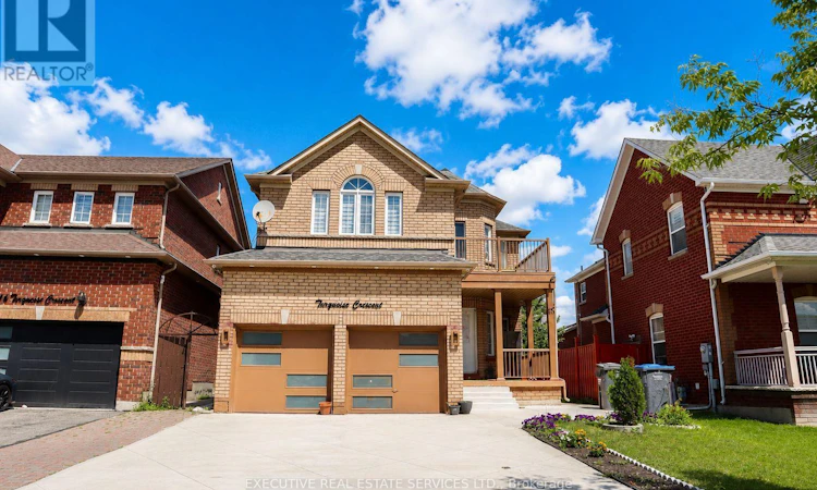 118 Turquoise Crescent