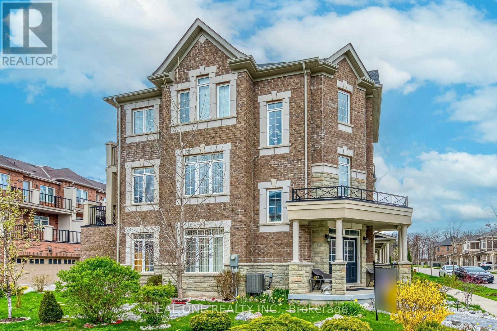 3310 Erasmum Street, Oakville, ON, L6M 1S3