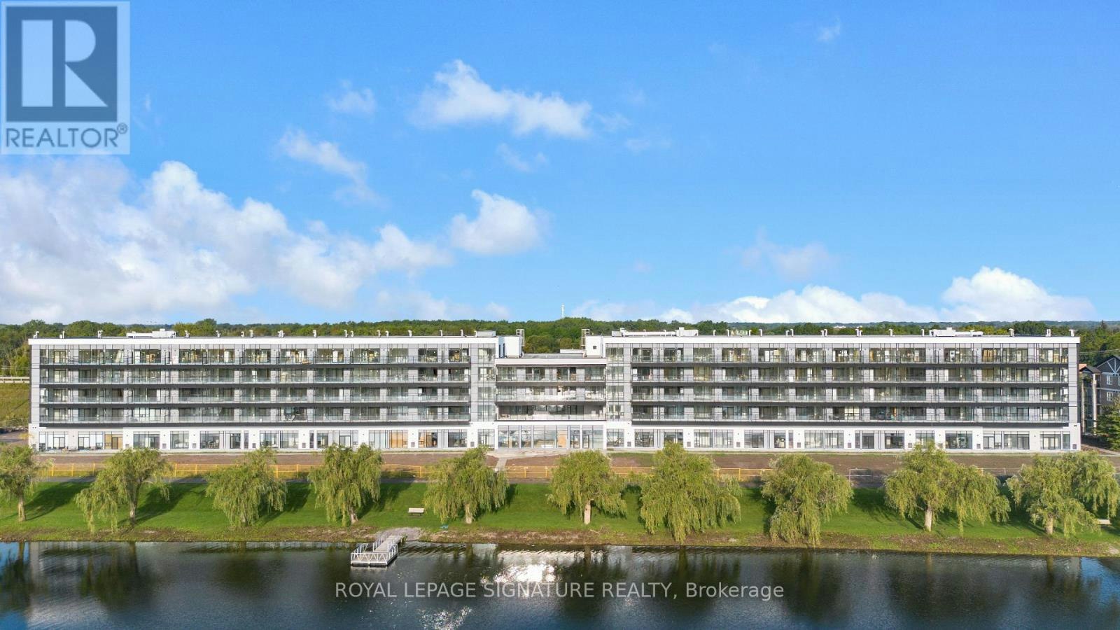 239-350 Prince Charles Drive S, Welland, ON, L3C 5A6