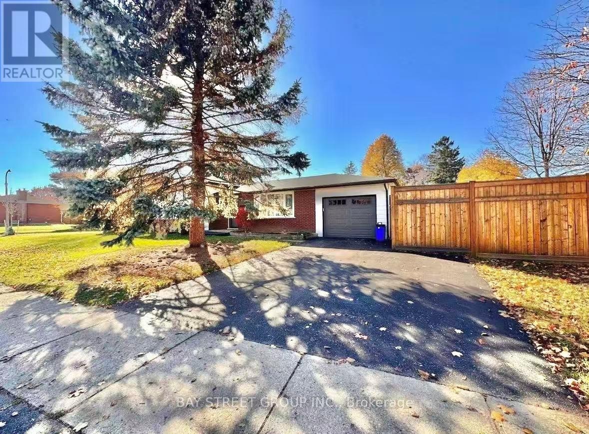 49 Howland Drive, Kitchener, ON, N2E 1G4