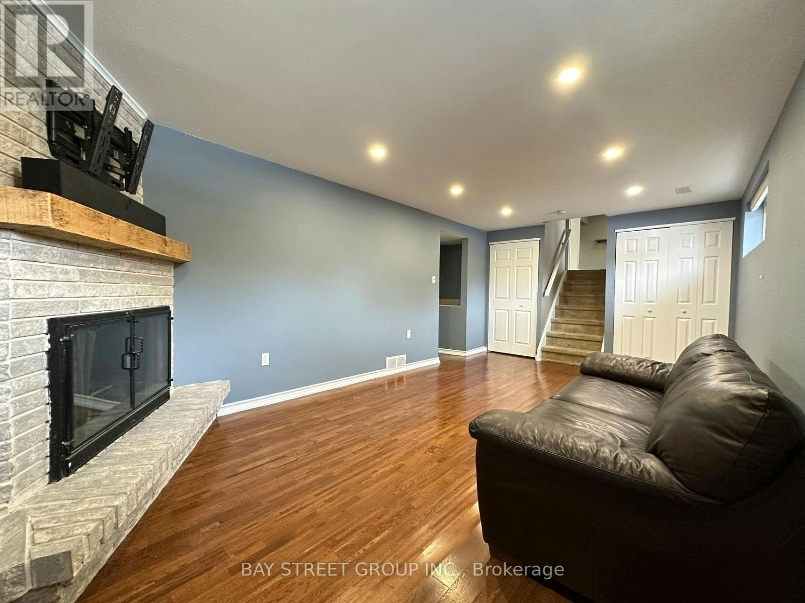 49 Howland Drive, Kitchener, ON, N2E 1G4 - 15