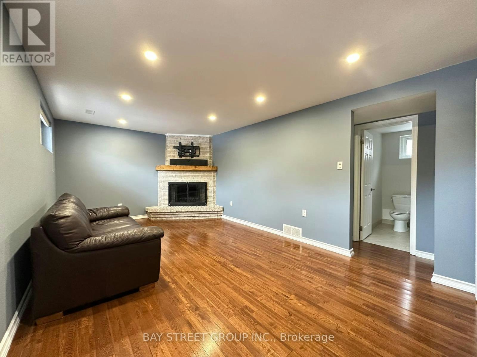 49 Howland Drive, Kitchener, ON, N2E 1G4 - 13