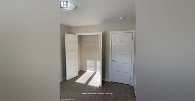 977-977 Village Square WEST, London, ON, N6H 0J7 - 32