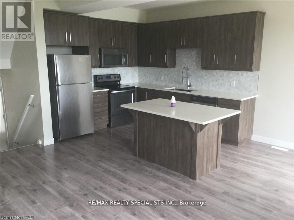 977-977 Village Square WEST, London, ON, N6H 0J7 - 13