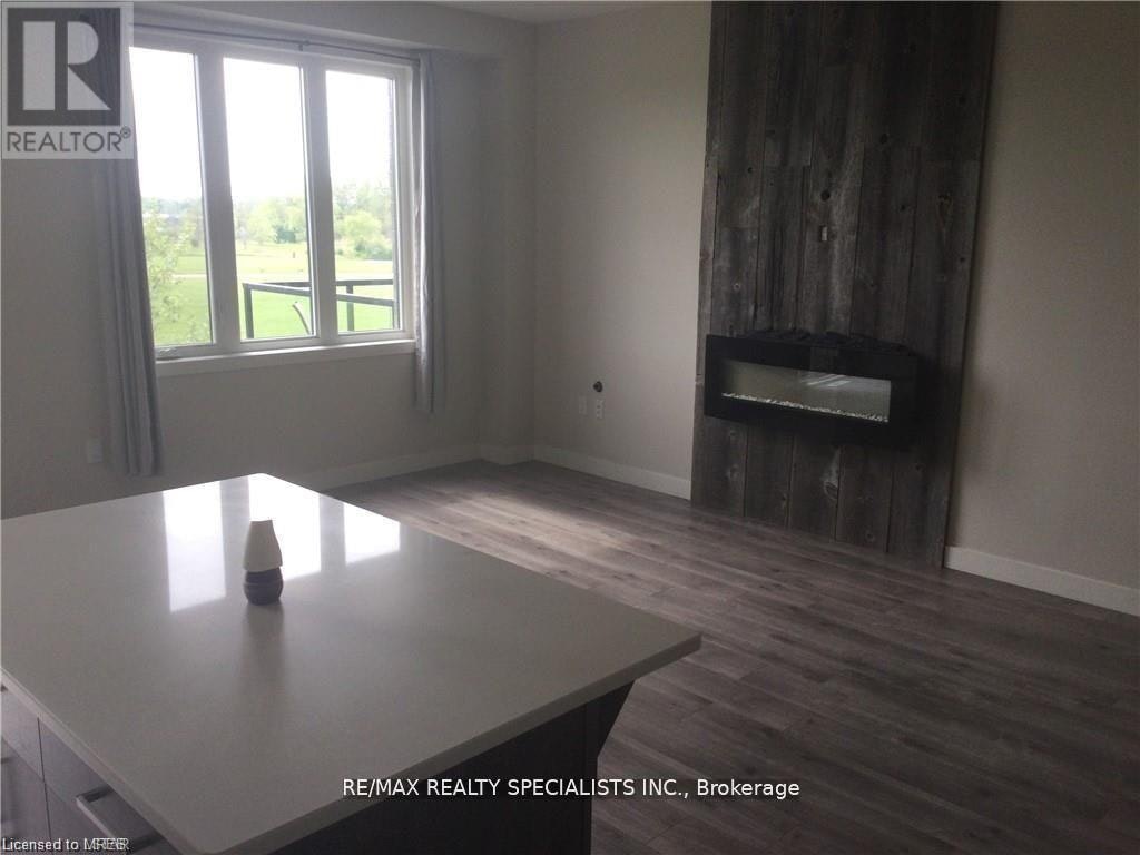 977-977 Village Square WEST, London, ON, N6H 0J7 - 9