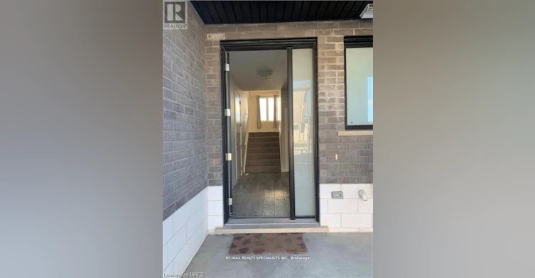 977-977 Village Square WEST, London, ON, N6H 0J7 - 3