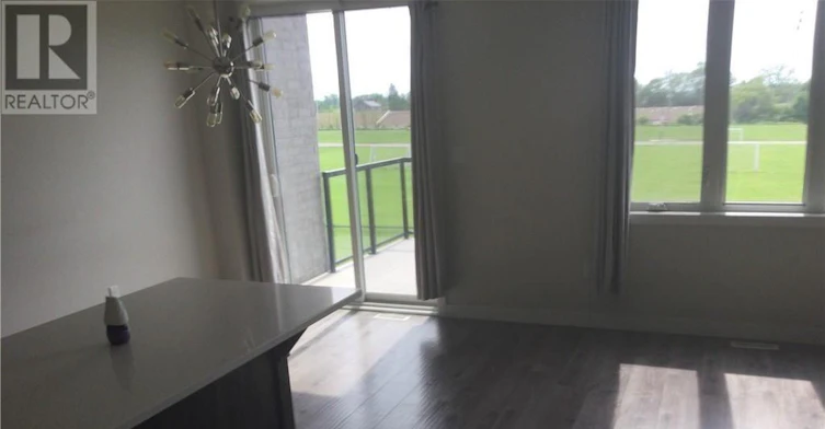 977-977 Village Square WEST, London, ON, N6H 0J7 - 7