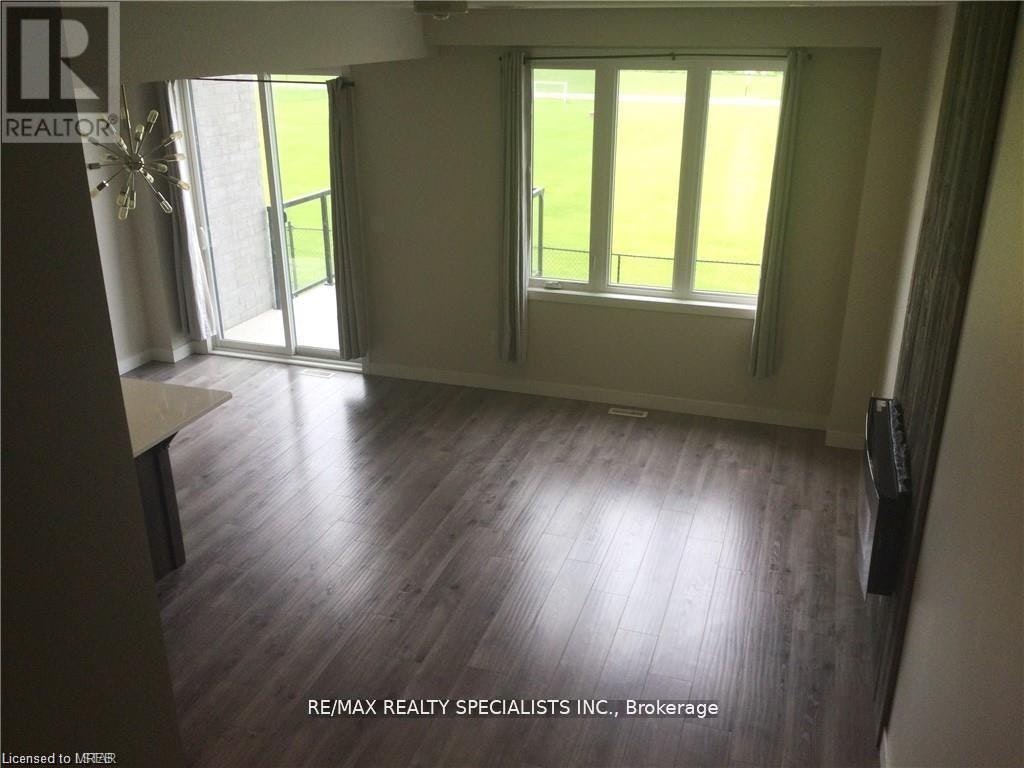 977-977 Village Square WEST, London, ON, N6H 0J7 - 10