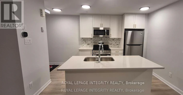 8-401 Glenroy Gilbert Drive, Ottawa, ON, K2J 7N7 - 2