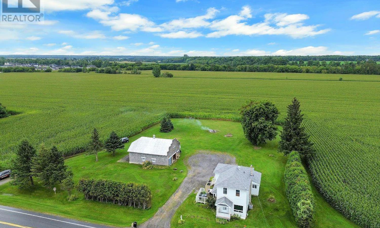 662 Lacroix Road
