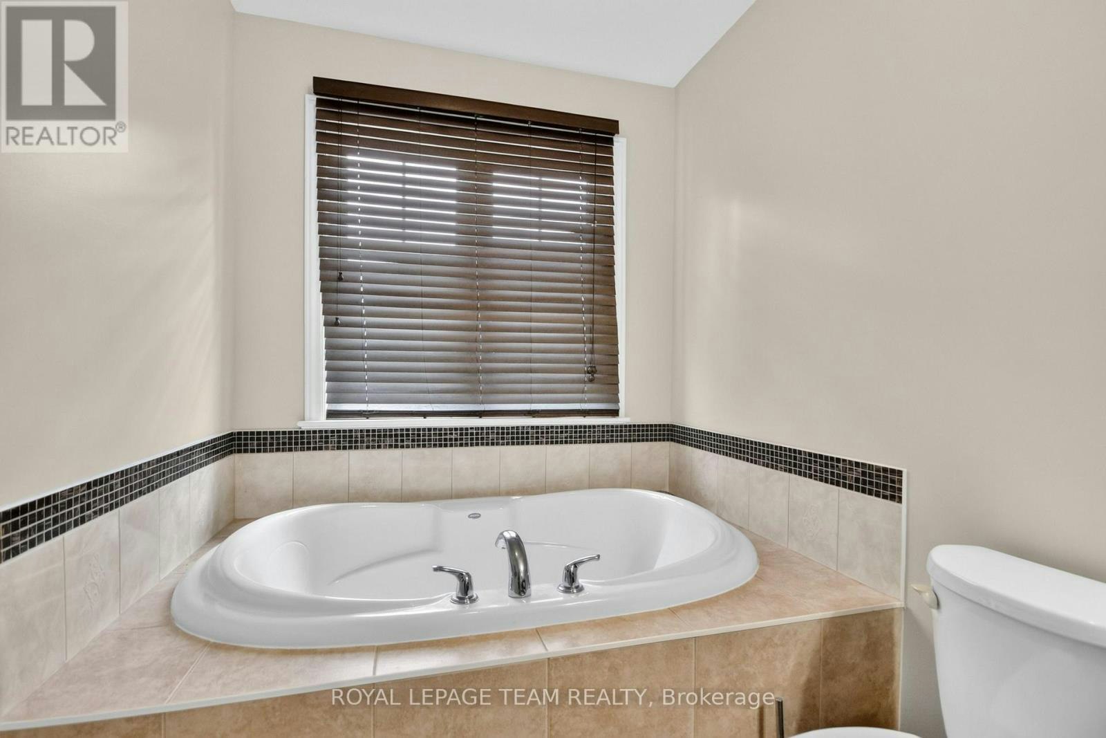 174 Mojave Crescent, Ottawa, ON, K2S 0H4 - 26