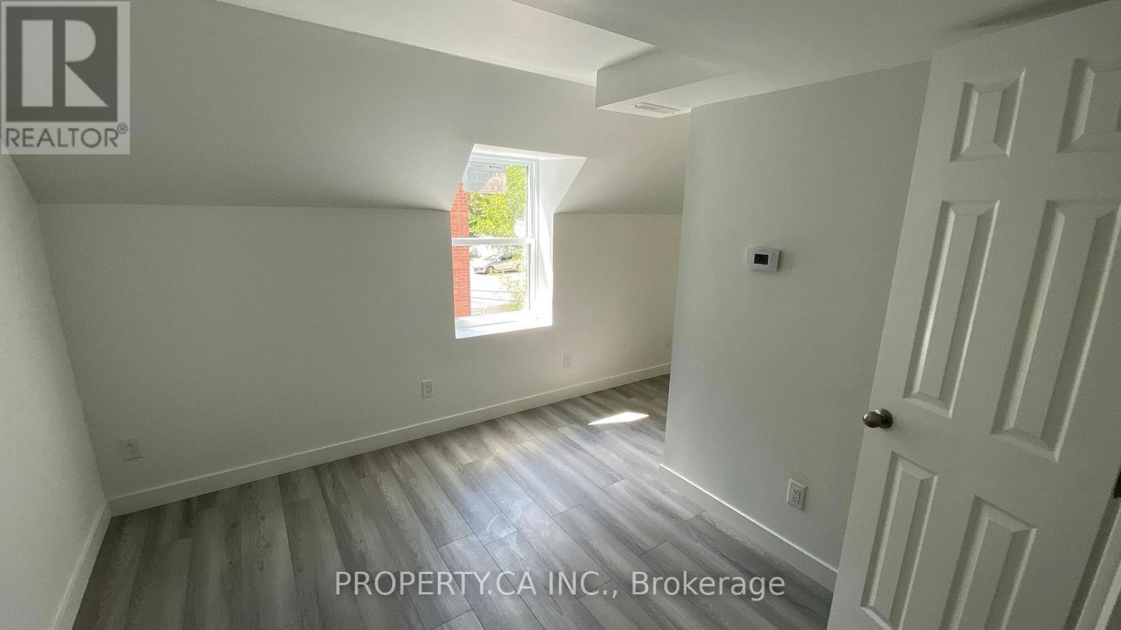 C-395 Gladstone Avenue, Ottawa, ON, K2P 0Y9 - 11