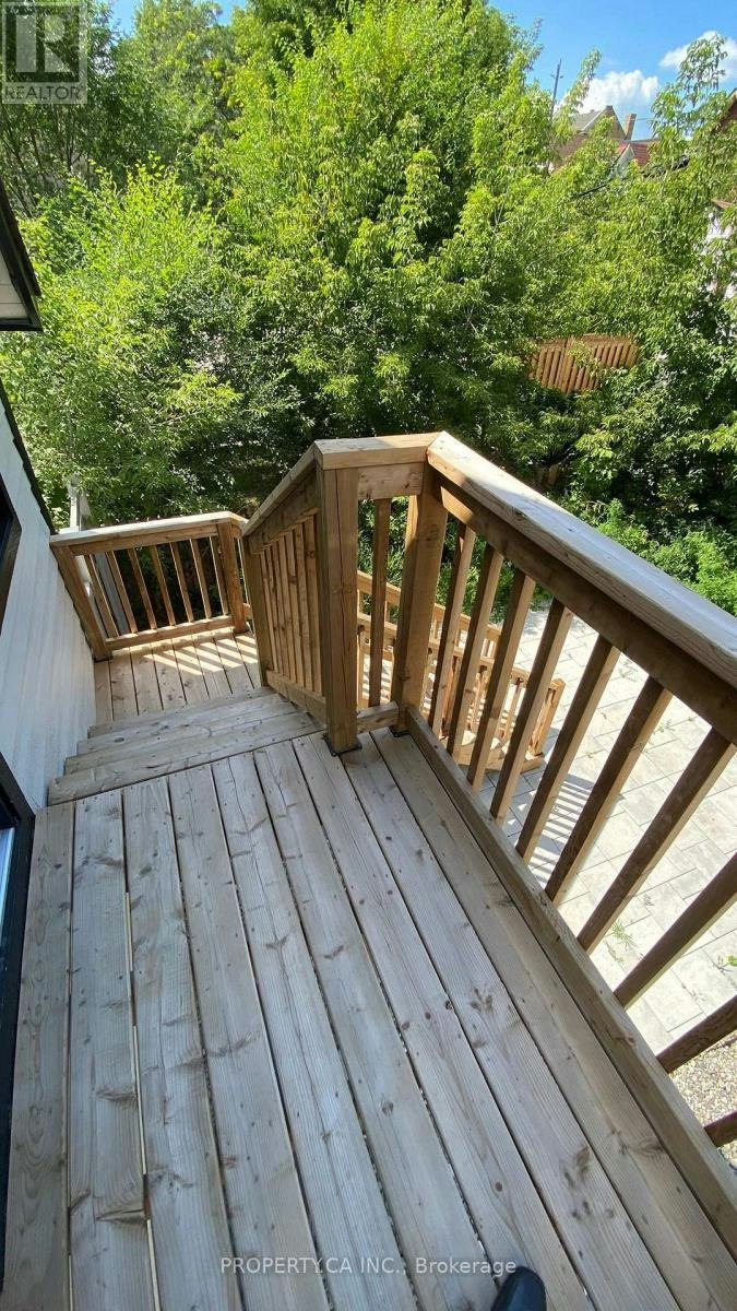 C-395 Gladstone Avenue, Ottawa, ON, K2P 0Y9 - 2