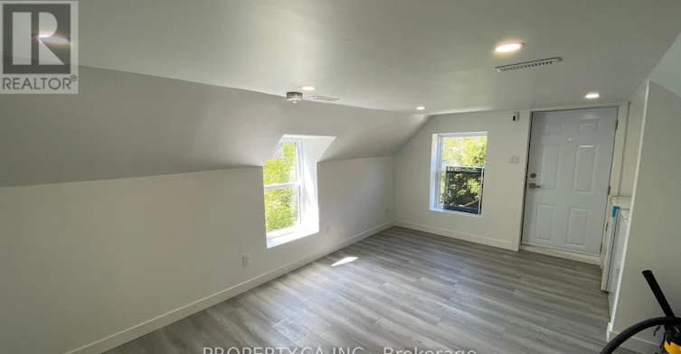 C-395 Gladstone Avenue, Ottawa, ON, K2P 0Y9 - 13