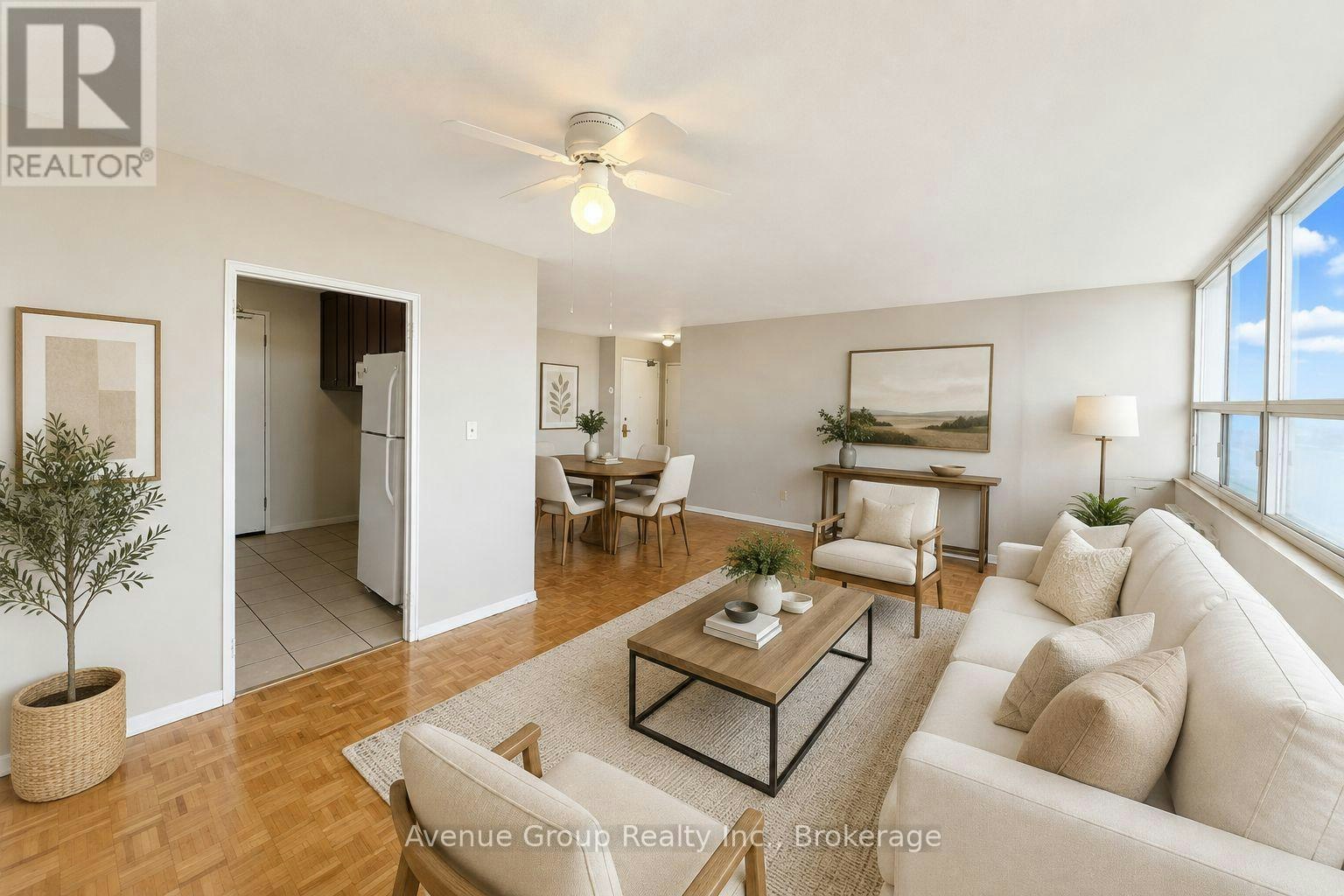 1111-120 Shelborne Avenue, Toronto, ON, M6B 2M7 - 2