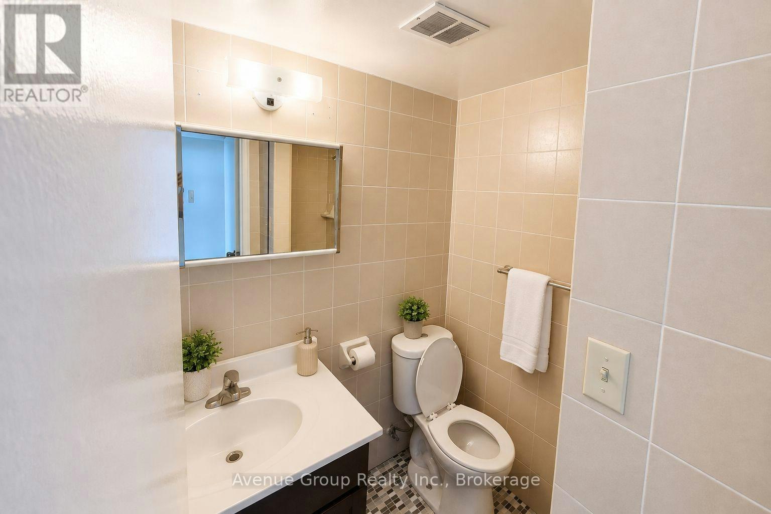 1111-120 Shelborne Avenue, Toronto, ON, M6B 2M7 - 7