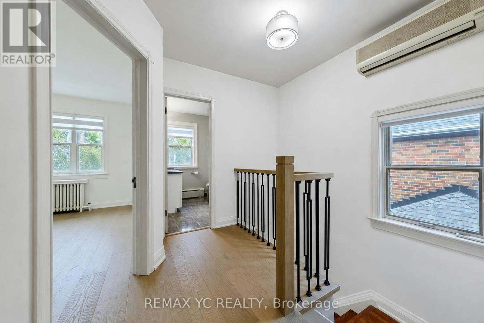 425 Broadway Avenue, Toronto, ON, M4G 2R3 - 15