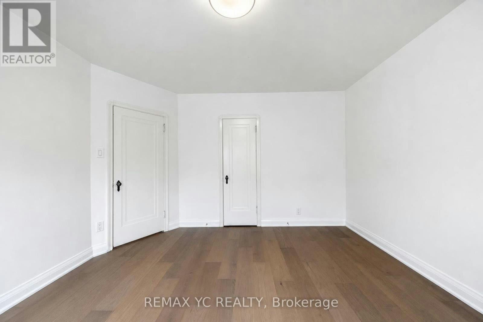 425 Broadway Avenue, Toronto, ON, M4G 2R3 - 17