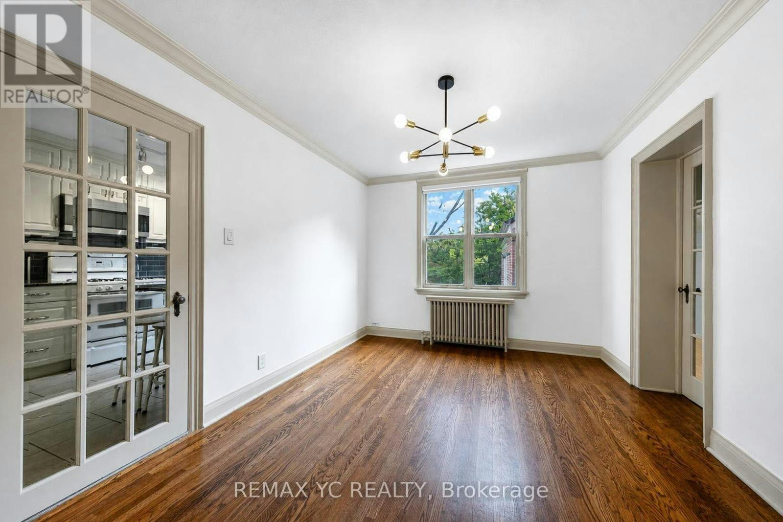 425 Broadway Avenue, Toronto, ON, M4G 2R3 - 6