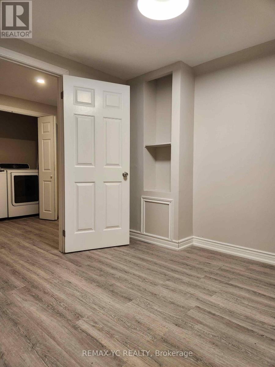 LOWER-4 Theobalds Circle, Richmond Hill, ON, L4C 9E3 - 11