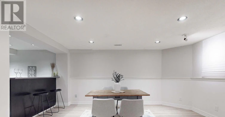 LOWER-4 Theobalds Circle, Richmond Hill, ON, L4C 9E3 - 7