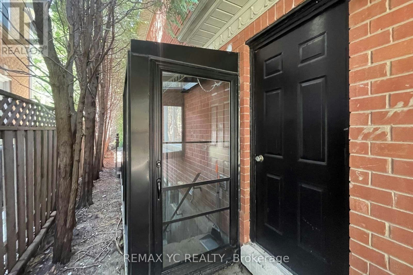 LOWER-4 Theobalds Circle, Richmond Hill, ON, L4C 9E3 - 3