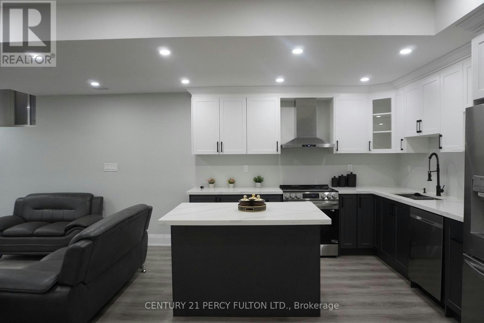 BSMT-12 Chesney Crescent, Vaughan, ON, L1H 4A7 - 4