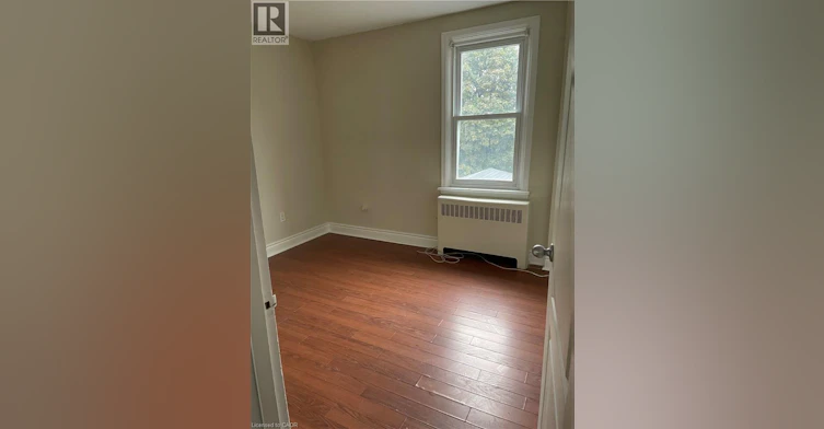 Upper-225 14th Street EAST, Hamilton, ON, L9A 4B7 - 13