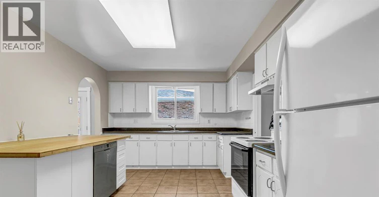 490 Kenwood, Lasalle, ON, N9G 2M1 - 9