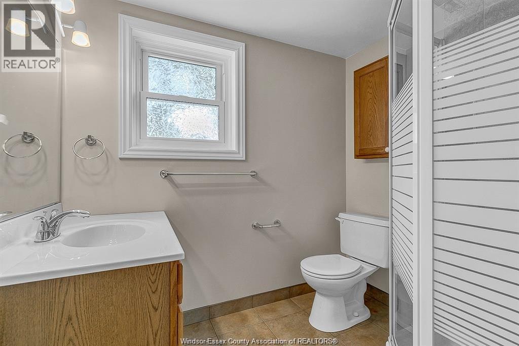 490 Kenwood, Lasalle, ON, N9G 2M1 - 22