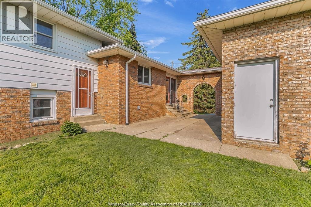490 Kenwood, Lasalle, ON, N9G 2M1 - 36