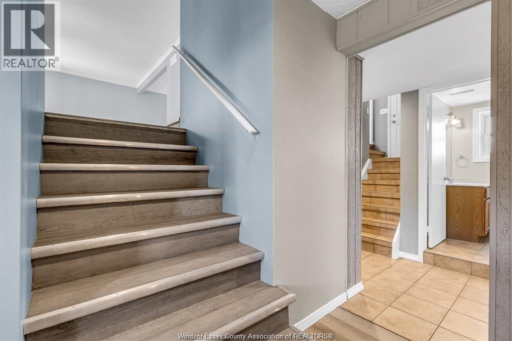 490 Kenwood, Lasalle, ON, N9G 2M1 - 18