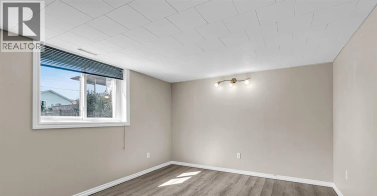 490 Kenwood, Lasalle, ON, N9G 2M1 - 23