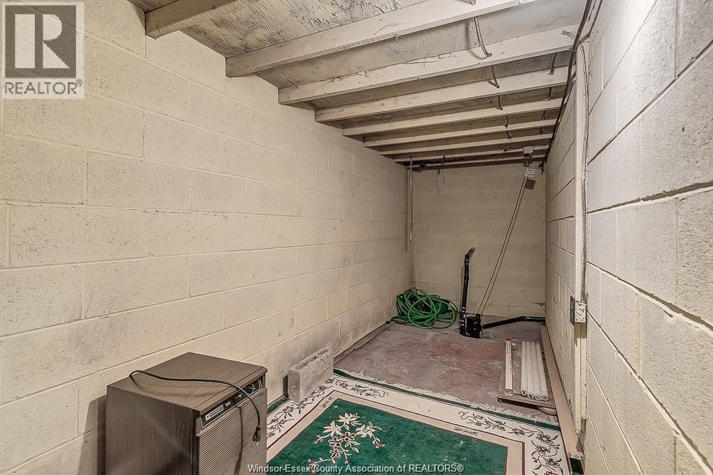 490 Kenwood, Lasalle, ON, N9G 2M1 - 31