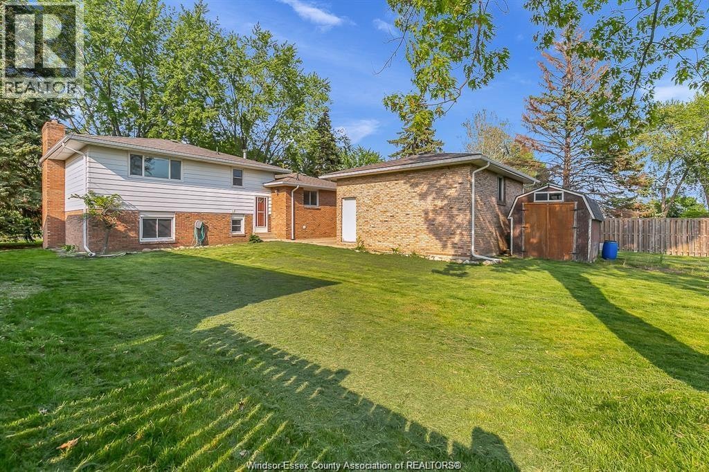 490 Kenwood, Lasalle, ON, N9G 2M1 - 33