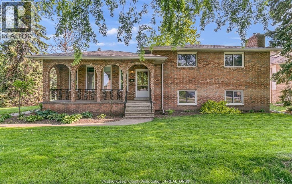 490 Kenwood, Lasalle, ON, N9G 2M1
