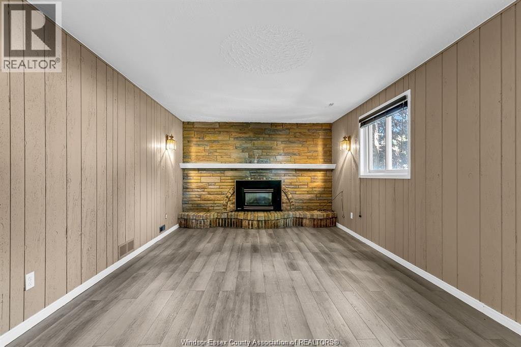 490 Kenwood, Lasalle, ON, N9G 2M1 - 19